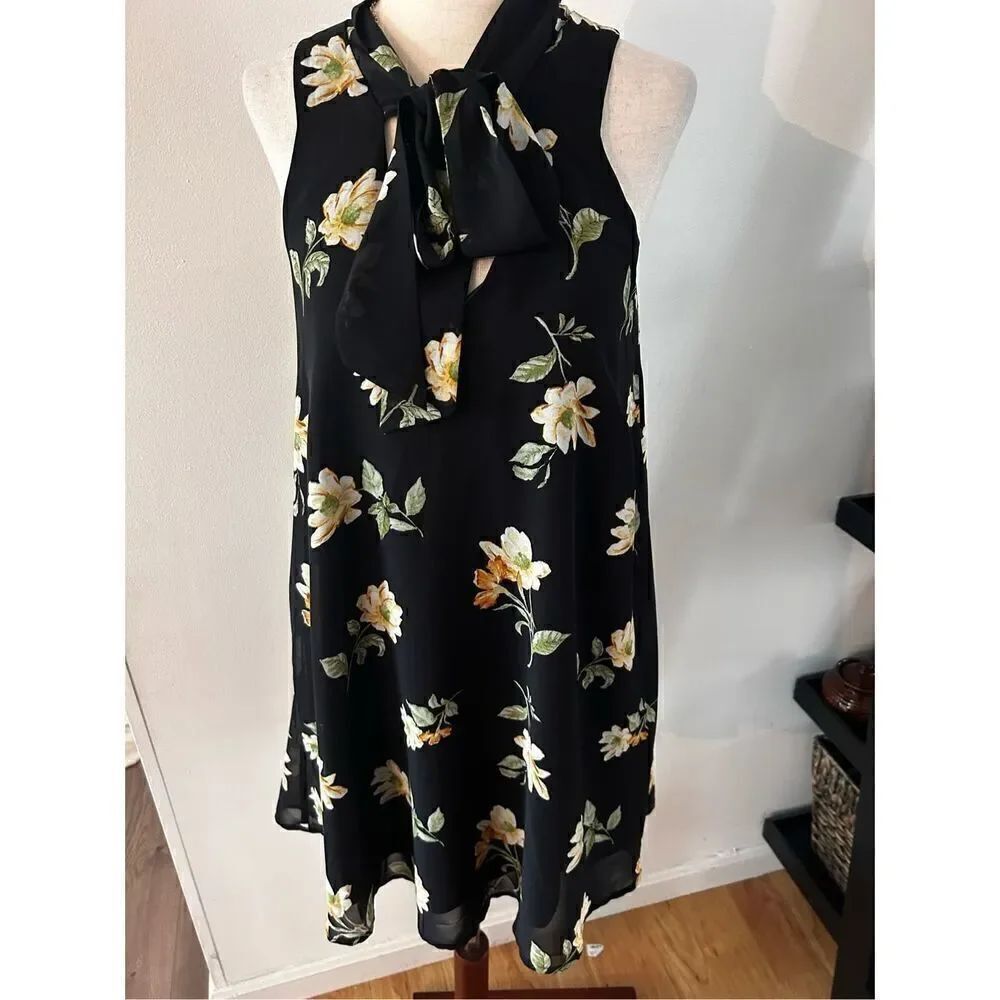 Forever 21 floral black dress short size small flowy